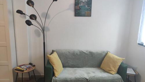 Très beau studio quartier Cathédrale bord de Loire - Photo 5