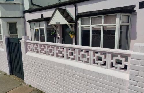 Bexhill Beautiful Sea Front Bungalow - Foto 33