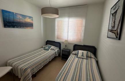 Precioso apartamento con piscina Urbanización Playazul - Photo 25