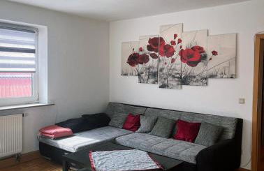 Super Monteurwohnung mit Balkon und Parkplatz, bei Bayreuth ruhig, 4 Betten Wifi, Küche - Foto 6