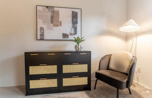 Tranquil Apt 2 King Suites Pet Friendly near DT Bellevue - Foto 28