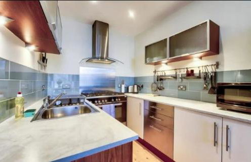 Home by The Meadows, close to City Centre - Foto 4