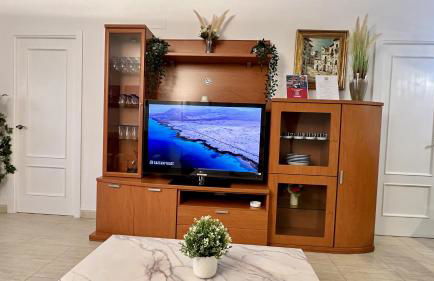 Calafell en primera linea de mar con piscina - Foto 13