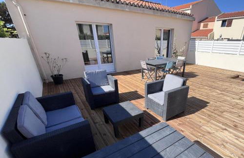Maison familiale et chaleureuse à la chaume av 2 chambres, terrasse, wifi - Foto 1
