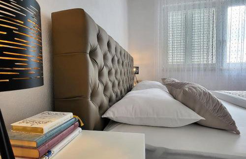 SUN apartment with SEA VIEW and shared POOL - Foto 13