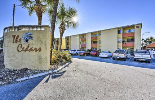 Waterfront Community w/ Perks: Mary Esther Condo - Foto 24