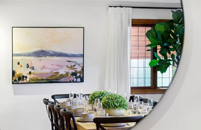 The Peninsula Chateau Lodge-inspired Luxury - Photo 38