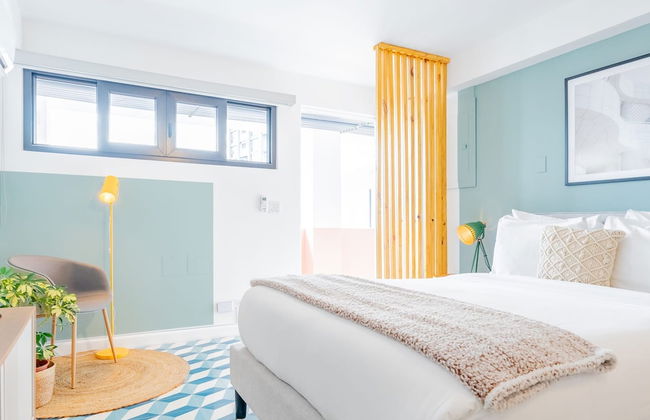 w Beautiful Loft in Santa Ana - Photo 13