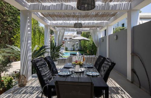 Hestia Grey Villa with Guest House & Private Pool - Foto 18