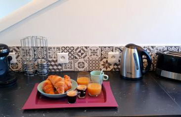 Maison calme et rénovée "Oléa Provence" à 20mn d'Aix-en-Provence et Gare TGV - Foto 8