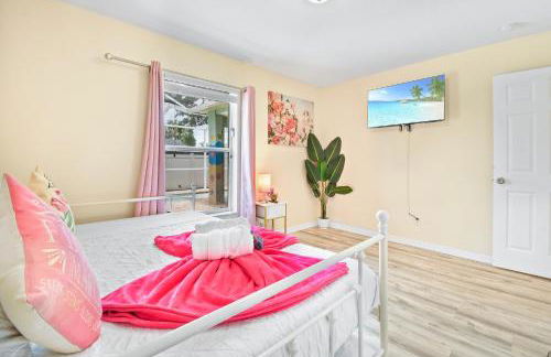 SaltyLux16 Heated Saltwater Pool, Near Beach, Honeymoon Island, Farmer market - Foto 19