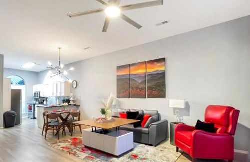 The Stay at Steuben Hot Tub 2 houses 6 BR - Photo 17