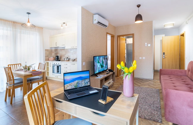 TCI Apartments - Photo 23