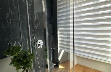 LR Deluxe Apartments - Fondazione Prada - Metro M3 - Photo 7