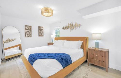 The Village Breeze 6BR with heated Pool, near Beach, 250ft to Siesta Key Village! - Foto 21