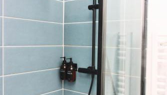 La Source - Spacieux T2 au coeur du village, à 5min des plages - Foto 5