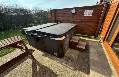 32 Cherry-Lodge-Tranquil-Hot Tub-Fishing Lake-7m to beach - Foto 19