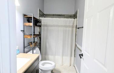 New 2 BR Unit in Prime Location (103) - Photo 11