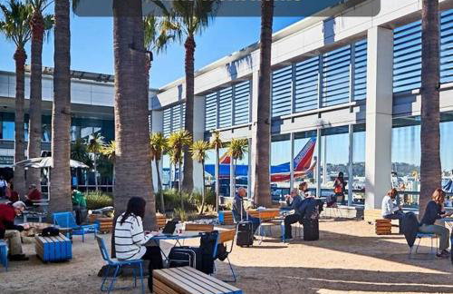 H&H New Built 2023 Hidden Gem Heart of OC 3 Queen Beds - Foto 56