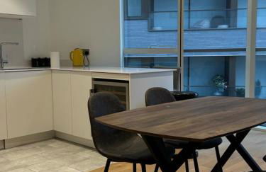 Spacious 3 bedroom 3 bathroom apartment near Tower Bridge - Photo 25
