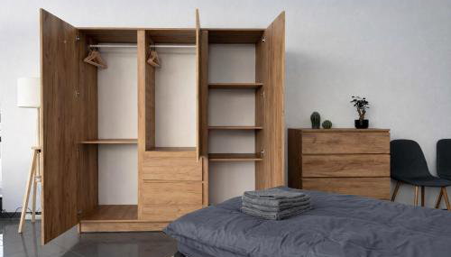 Monteur- und Ferienunterkunft Ludwigsfelde - Foto 3, wardrobe