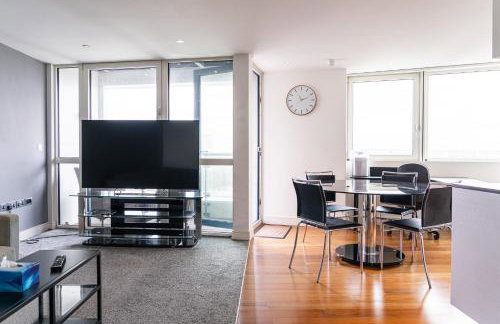 Victorious Apartment - 2 bedroom balcony - Foto 5