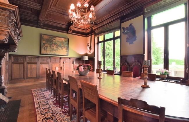 Spacious Pet-friendly Castle in Stavelot - Photo 38