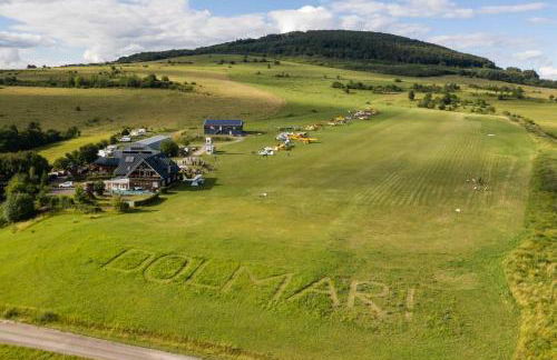 Ferienhaus am Flugplatz, umgeben von Natur - Foto 14