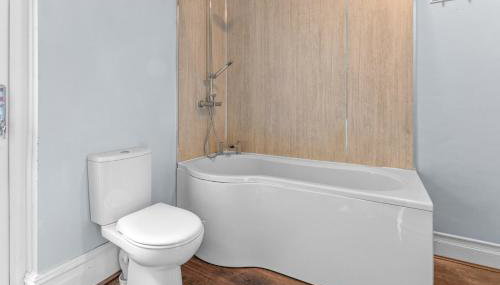 The Royal Stay at Queens Hill Sleeps 10 - Foto 2