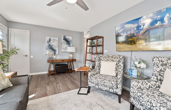 Spirit of the Rockies - Private Backyard & Hot Tub - Foto 11