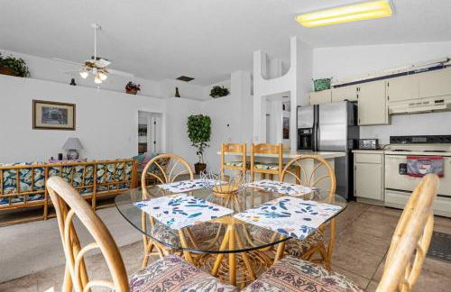 2974 Viscount Villa 3bed+ Pool&Spa - Foto 8