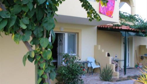 Manos - Foto 2, Garden view