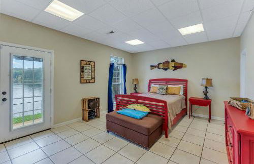 Lake Life 105 - Private Pool Overlooking The Lake! - Foto 21