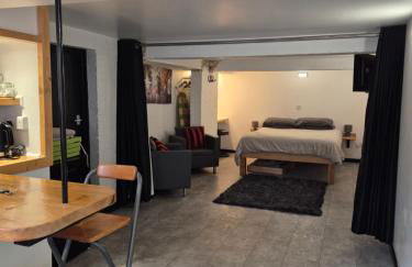 Secret Bunker at Vikings Forge - Foto 1