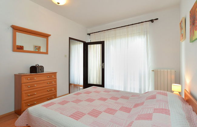 Apartment 1803 - Photo 3