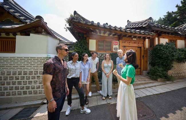 Tour pelo bairro Jongno e Namsangol Hanok + Teleférico Namsan - Foto 5