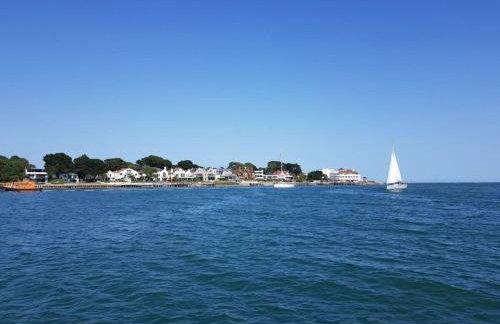 Reflections - Balcony Views of Poole Harbour - Photo 25