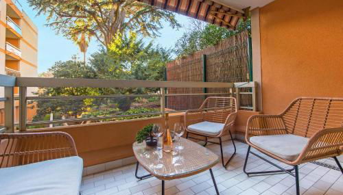 Appartement rénové - Terrasse - Parking - BM - Foto 2