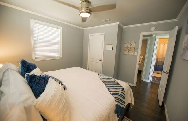 Walk to the Silos 3 Bed 1960 s Bungalow Near Baylor - Foto 42