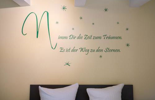 Träumerei - Charmantes Objekt mit Kamin & großzügigem Garten - Foto 16