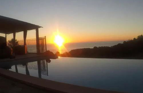 Villa avec vue sur la mer à Sari-Solenzara, piscine privée - Foto 17