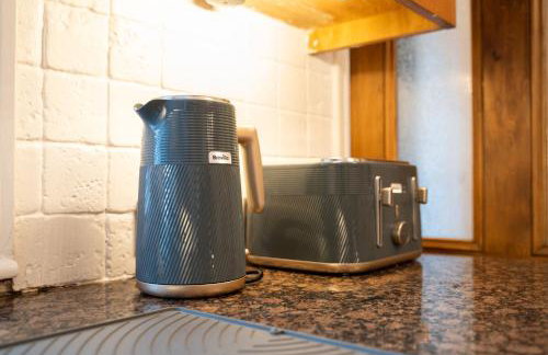 4 Bed End Terrace - sleeps 7 - Photo 16