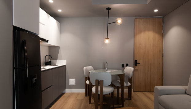 w Amazing Loft w/ Modern Balcony in Unicentro - Foto 4, Habitación