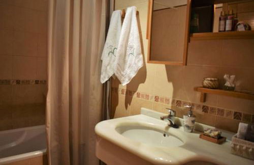 GALIHOST - Precioso ático en pleno centro de O Grove - Photo 21