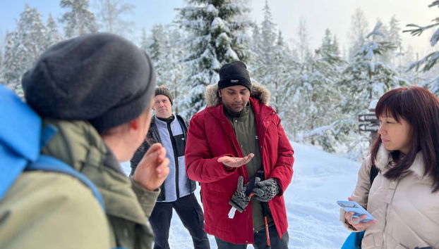 Listening to the guide's explanations