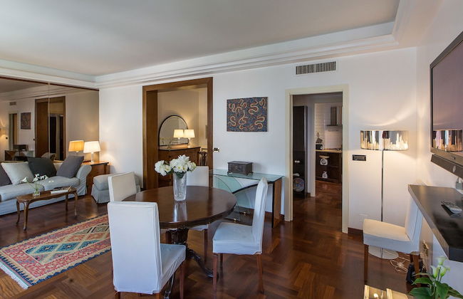 Rental In Rome Ponte Milvio Apartment - Photo 15