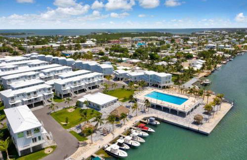 Gated Oceanfront Heated Pool - Foto 29