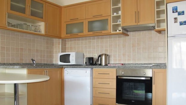 Villa SH14 by JoyLettings - Photo 5, Coin cuisine privé