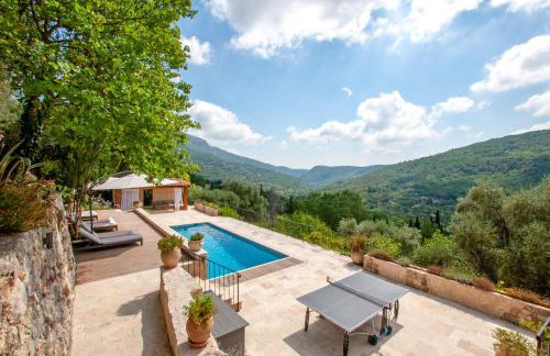 Charm, luxury, stunning views, villa with pool - Foto 18