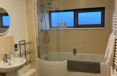 16 Vincent House - Photo 15